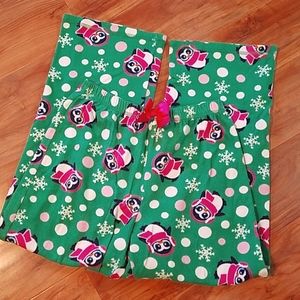 Girl's pajama bottoms